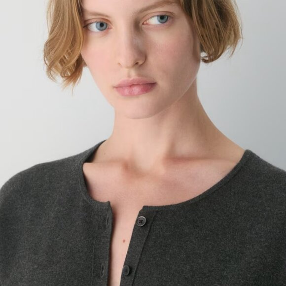 NWT Aritzia WILFRED Golightly Cardigan Heather Galaxy XS - Picture 4 of 6